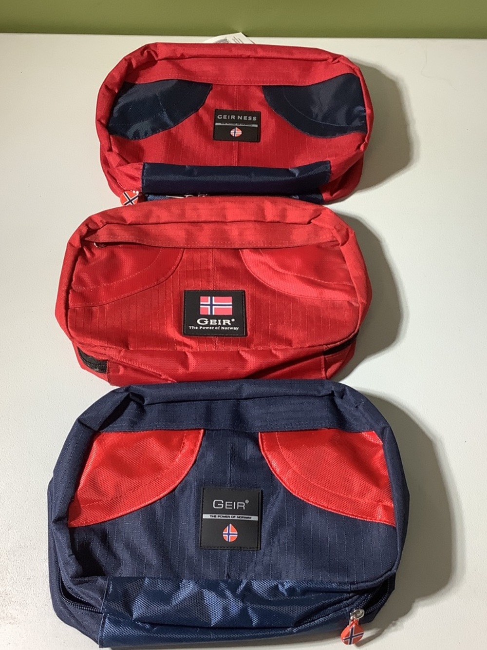 Geir Ness travel case